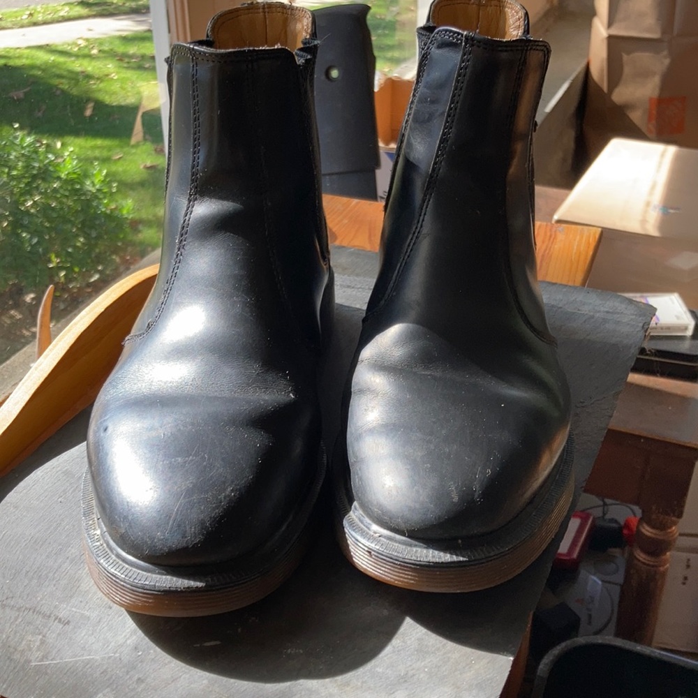 Black Dr. Martens Chelsea boots